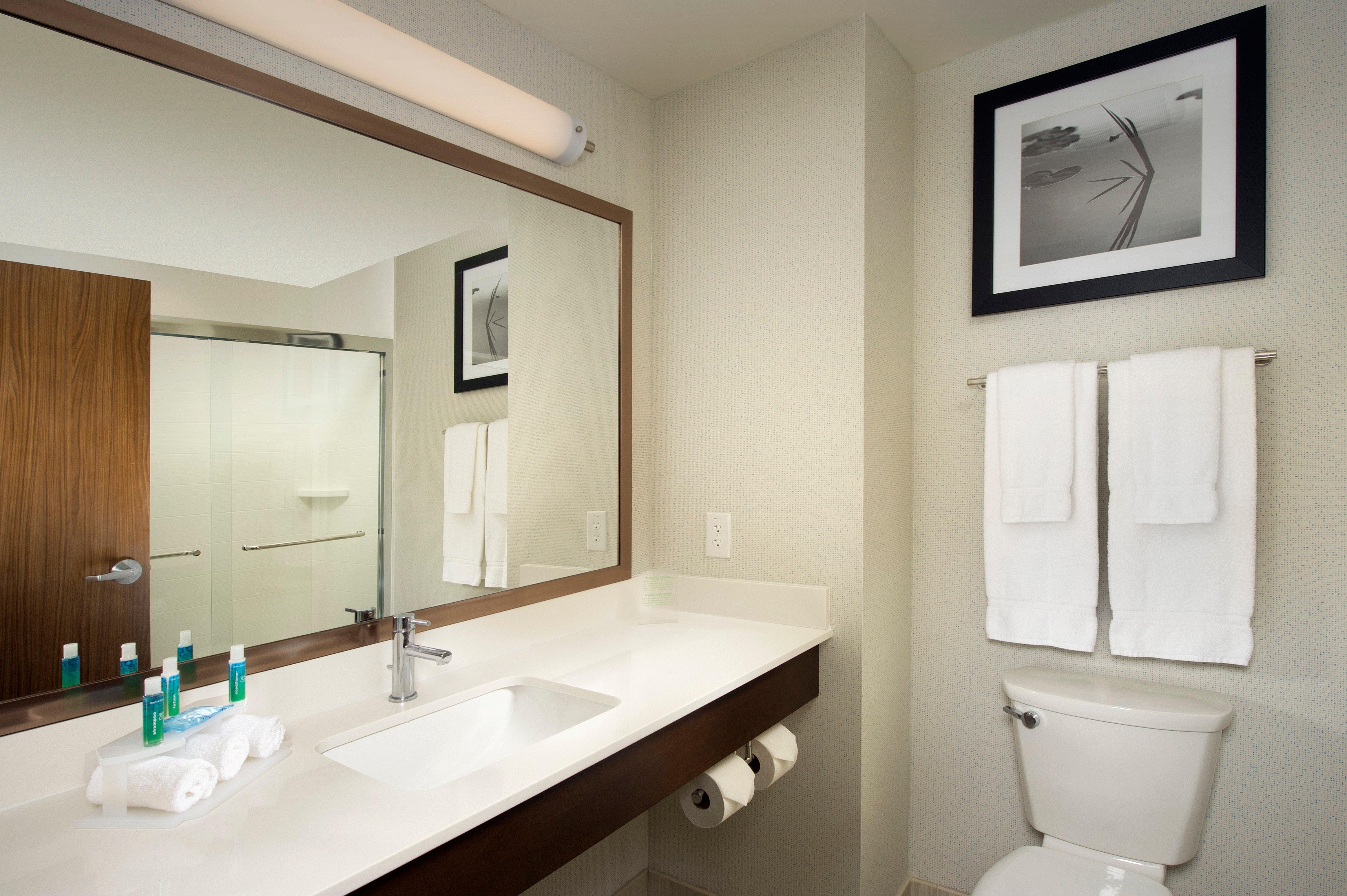 Holiday Inn Express & Suites Bay City By Ihg Luaran gambar